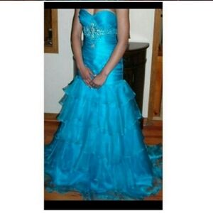 Elegant Tiffany Designs Dress